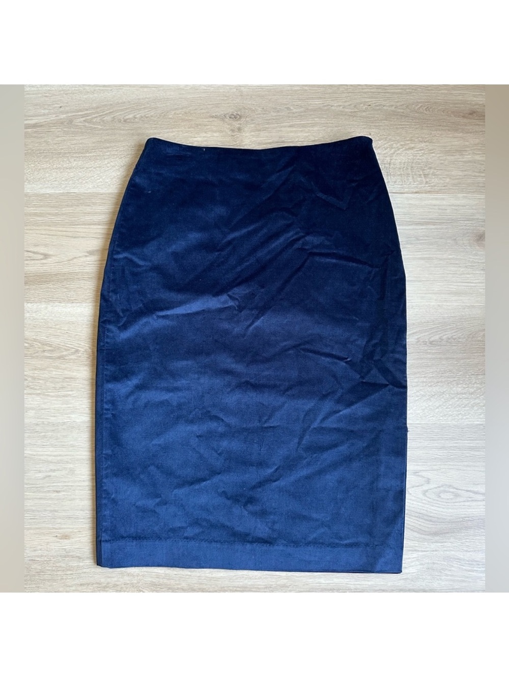 Banana Republic velvety blue pencil skirt sz4